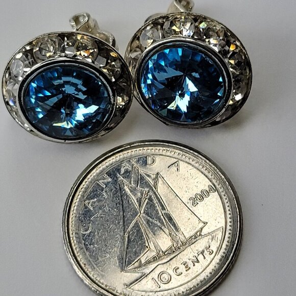 Blue Clip On Earrings, Small Blue Clip-Ons, Tiny Blue ClipOns Earrings - Picture 2 of 3